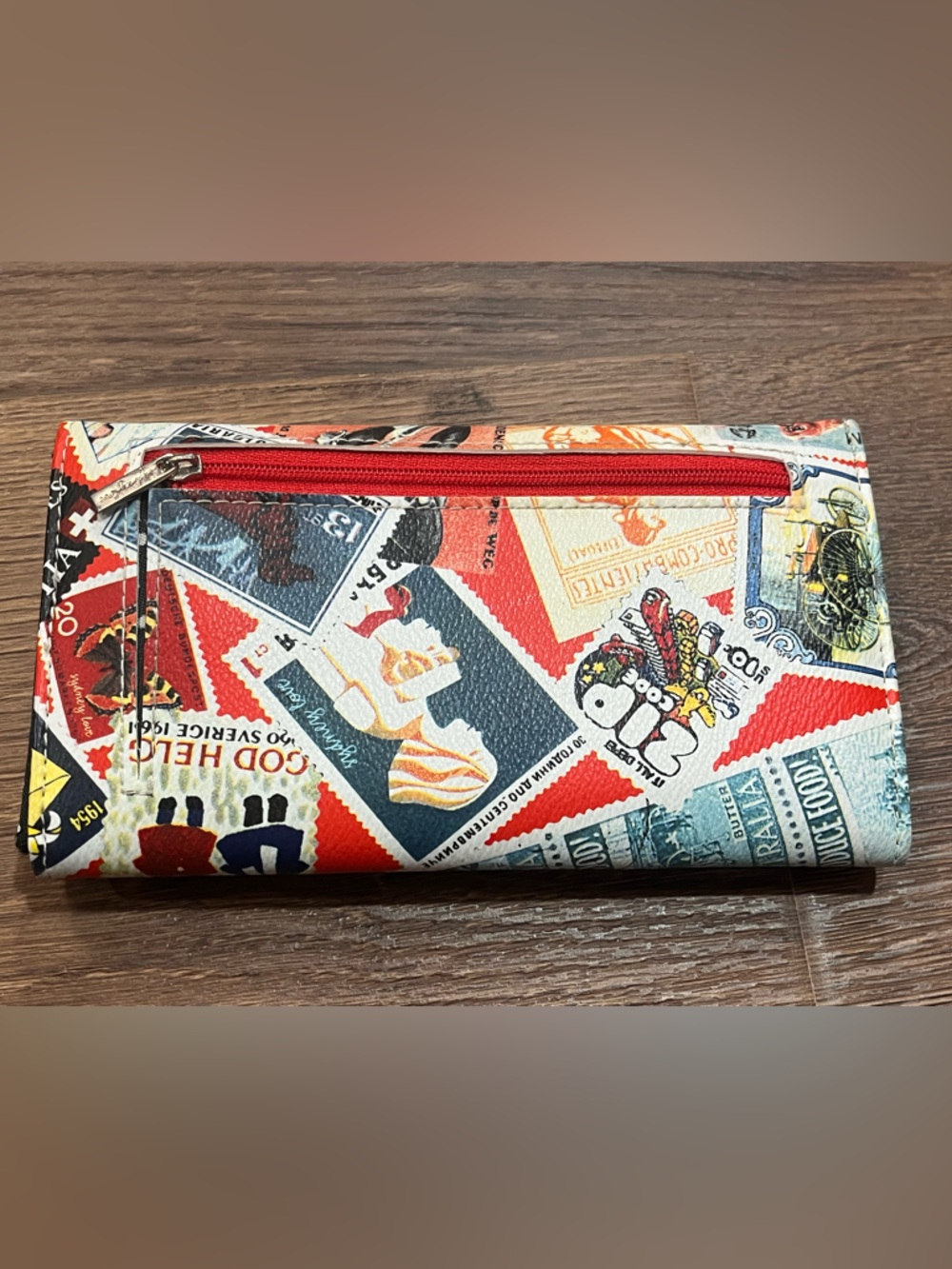 Sydney Love | New vintage 2003 multi color stamp wallet organizer NWT vtg - Picture 2 of 8